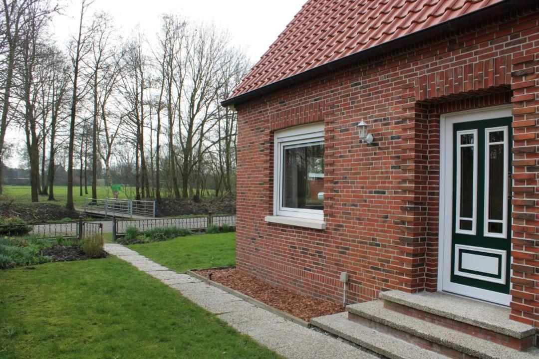Neu! Schickes Und Modernes Ferienhaus Ant Zingel Krummhörn Exterior foto